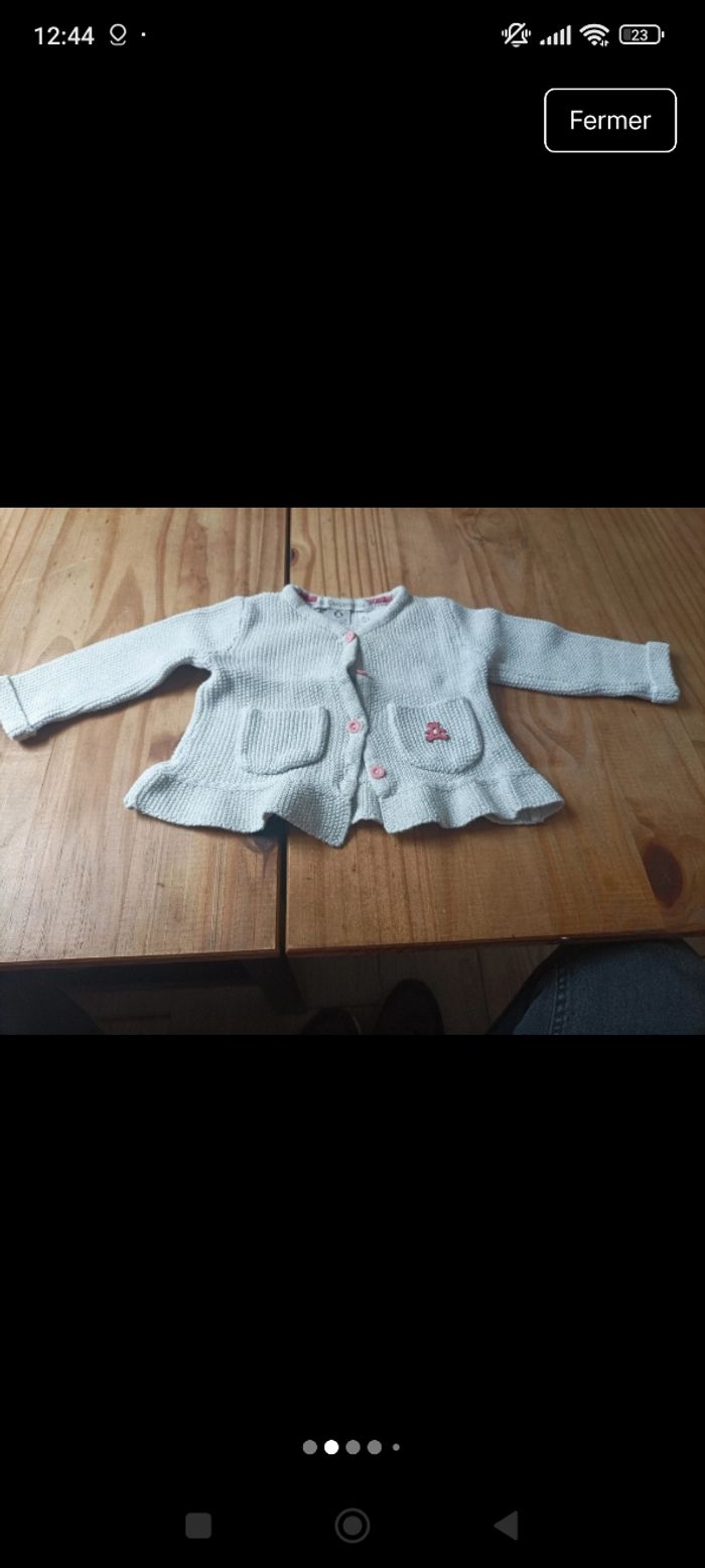 Gilet bébé fille taille 3 mois - photo numéro 2