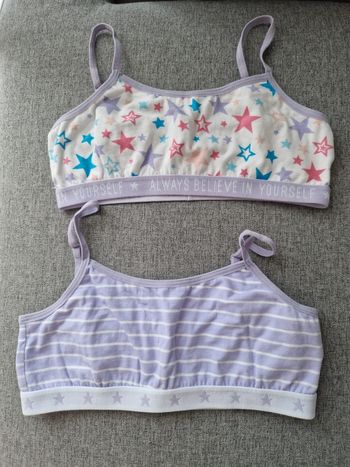 Lot de 2 brassières 10/ 11 ans Primark étoiles 🌟