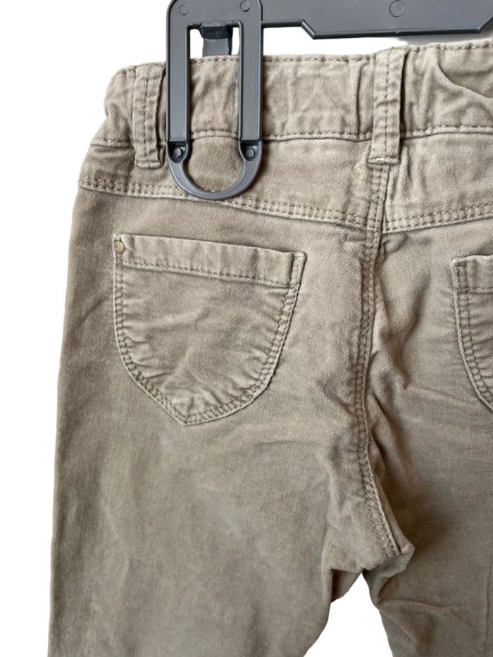 Pantalon slim stretch en velours beige - Okaïdi 5 ans - photo numéro 5