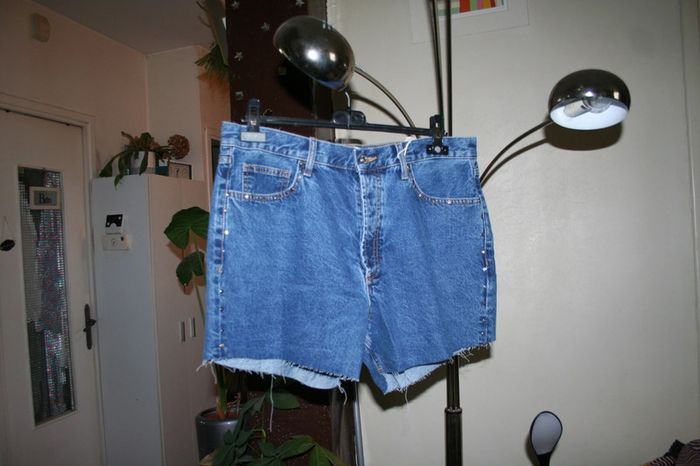 🌸Short denim cloutés Taille 44 "Mango" Mode 2023 neuf 🌸