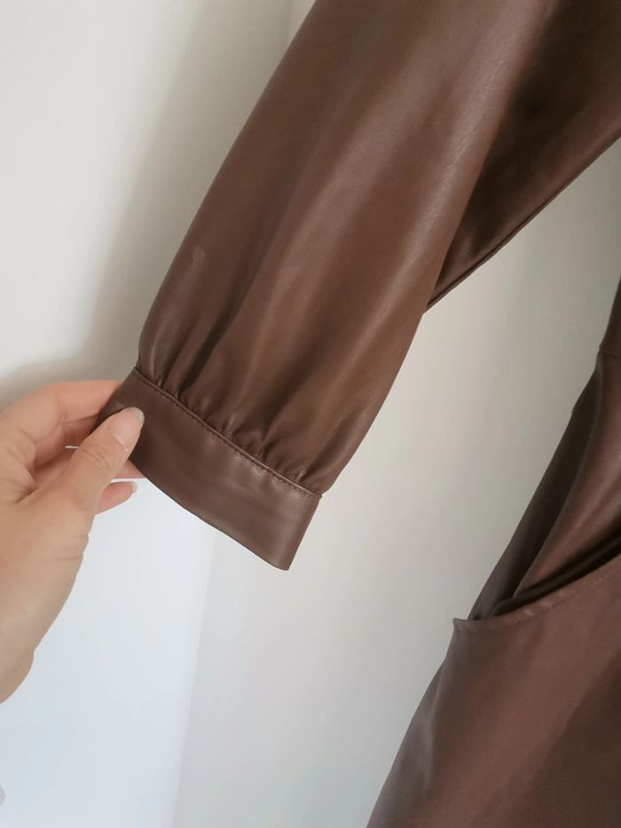 Robe xs Zara simili cuir - photo numéro 2