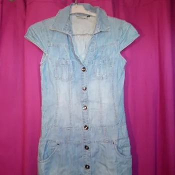 Robe jeans d’été femme ou jeune fille