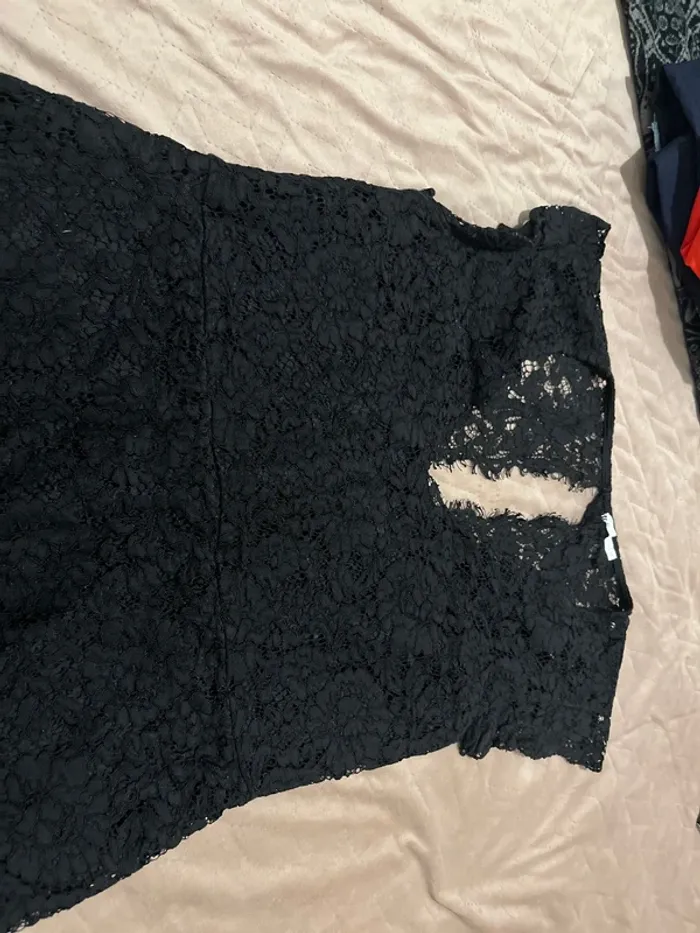 robe noir