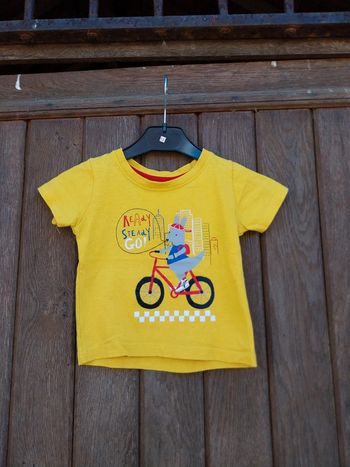 Tee-shirt bébé garçon 9.12 mois primark