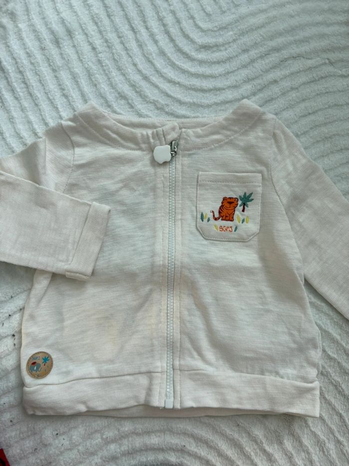 Gilet fin 6 mois