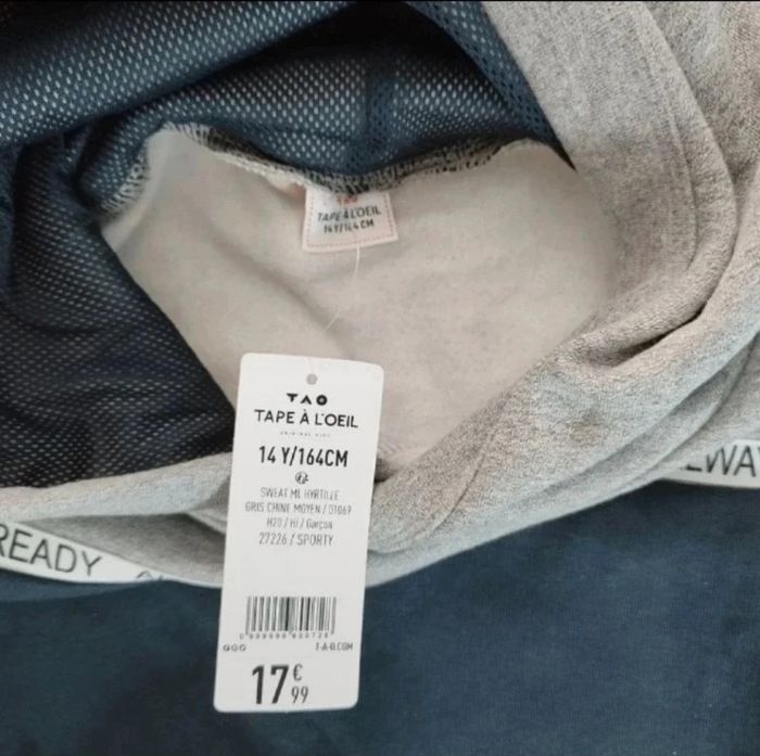 Sweat à capuche - photo numéro 8