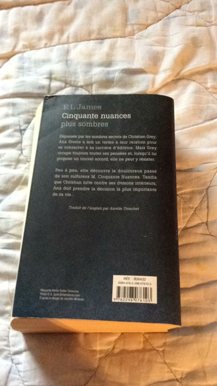#cinquante nuances plus sombres par El James - photo numéro 4