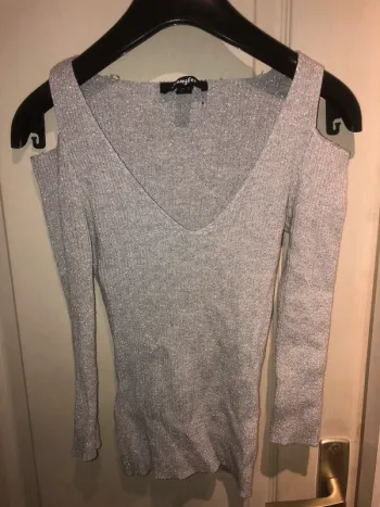 T-shirt Jennyfer à paillettes (gris), S / 36 / 8
