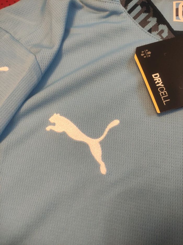 Maillot de foot Manchester City, Puma Authentique Officiel taille enfant 14/16 ans, Neuf - photo numéro 5