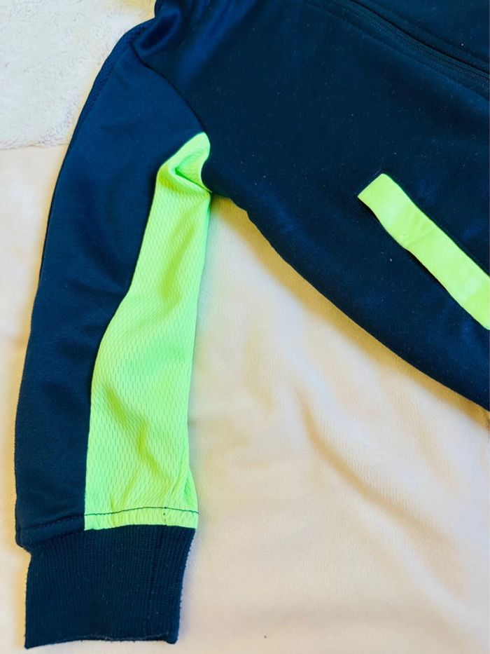 Gilet de survêtement 6 ans - photo numéro 2