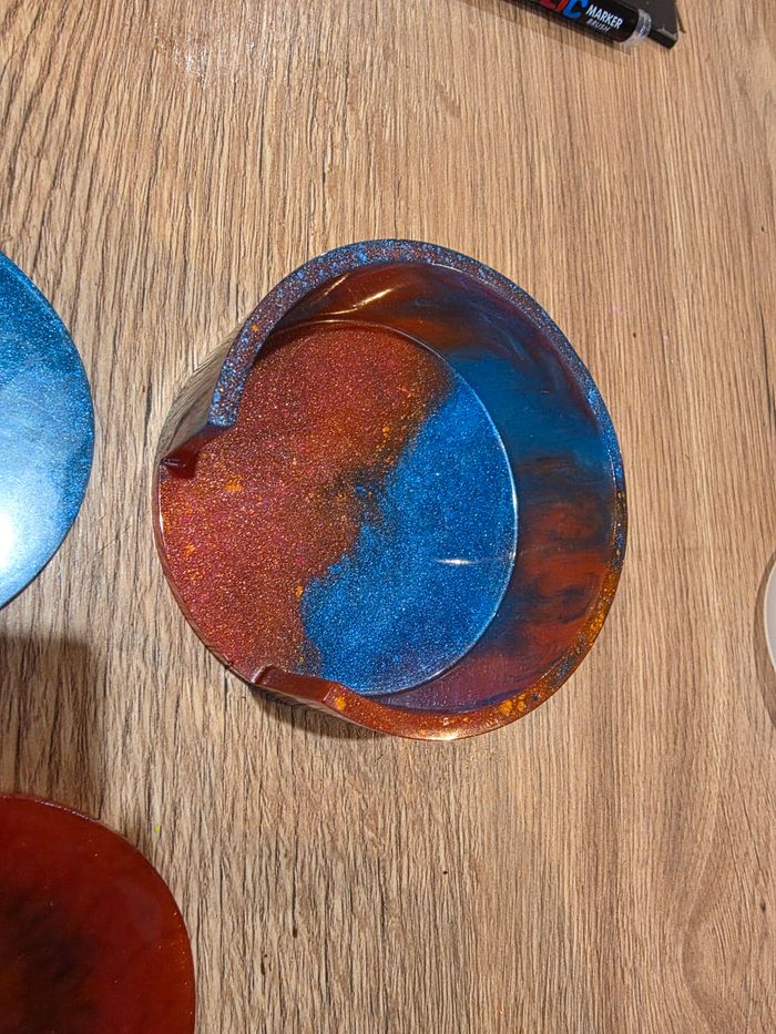 ✨ Dessous de verre en résine avec socle assorti ✨ - photo numéro 3