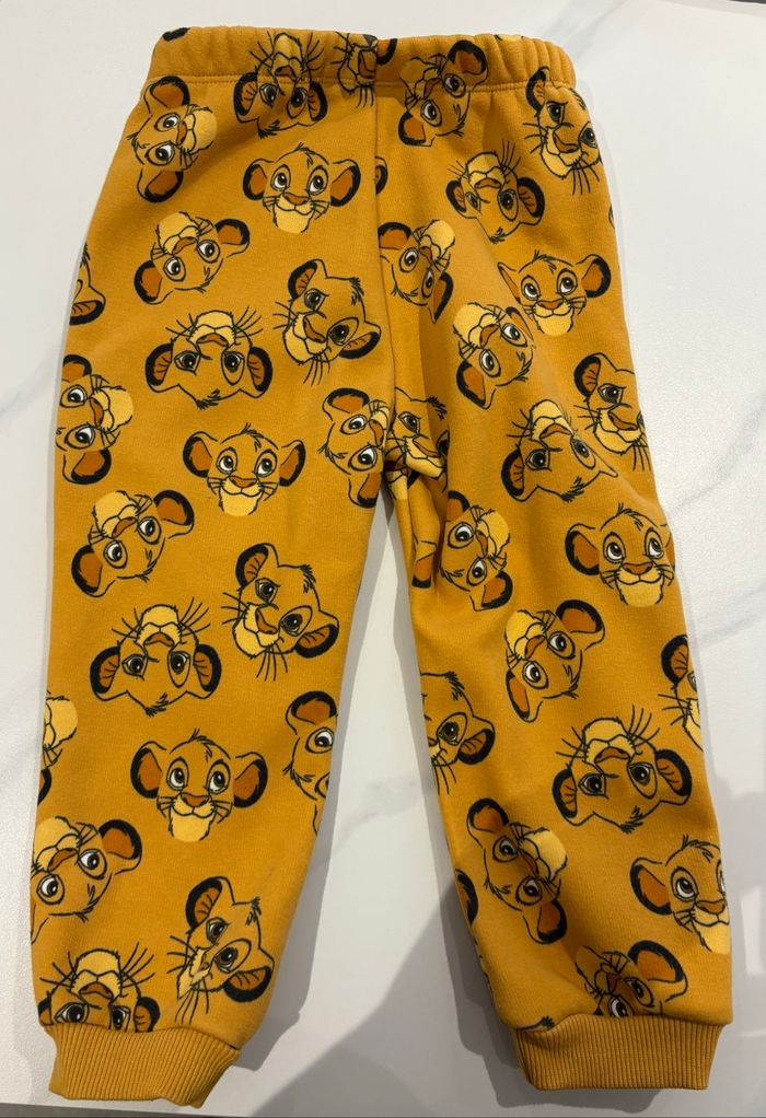 Pantalon/training molletonné moutarde/noir Simba Disney baby 36 mois - photo numéro 4