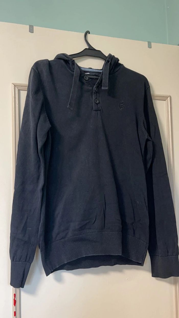 Pull à capuche
