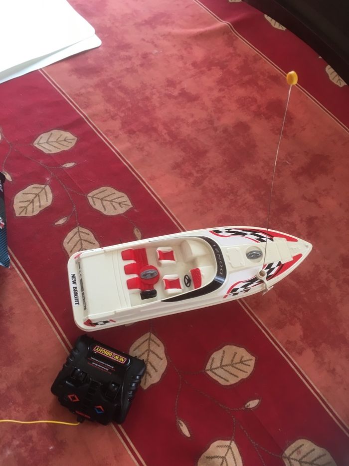 Bateau télécommandé - photo numéro 6