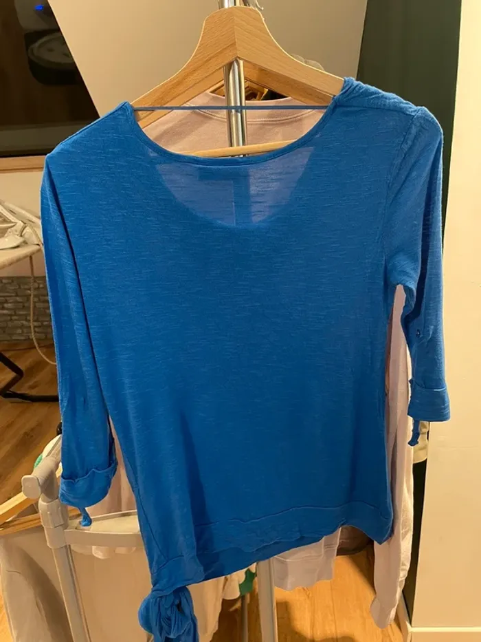 Petit pull bleu - photo numéro 2