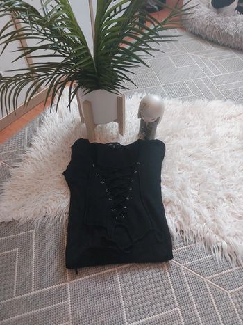 Pull long noir avec laçage Jennyfer Taille S