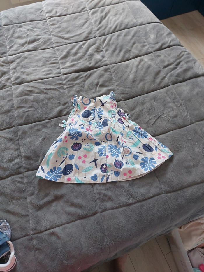 Robe 18mois - photo numéro 2