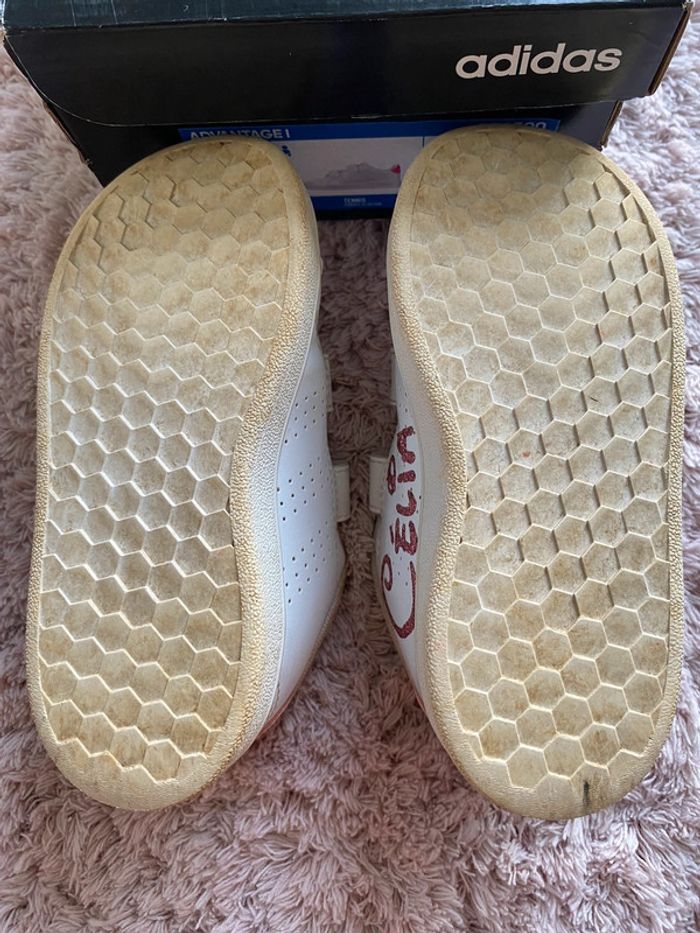 Basket Adidas personnalisée Bouriquet au prénom de Célia taille 25 - photo numéro 6