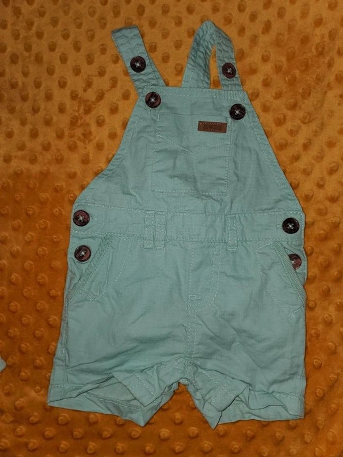 Ensemble salopette gilet et short taille 6 mois - photo numéro 2