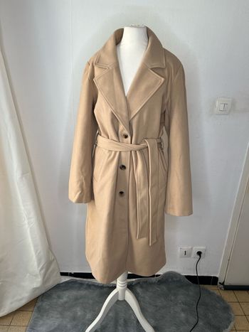 Manteau long beige avec ceinture taille 42 Vila