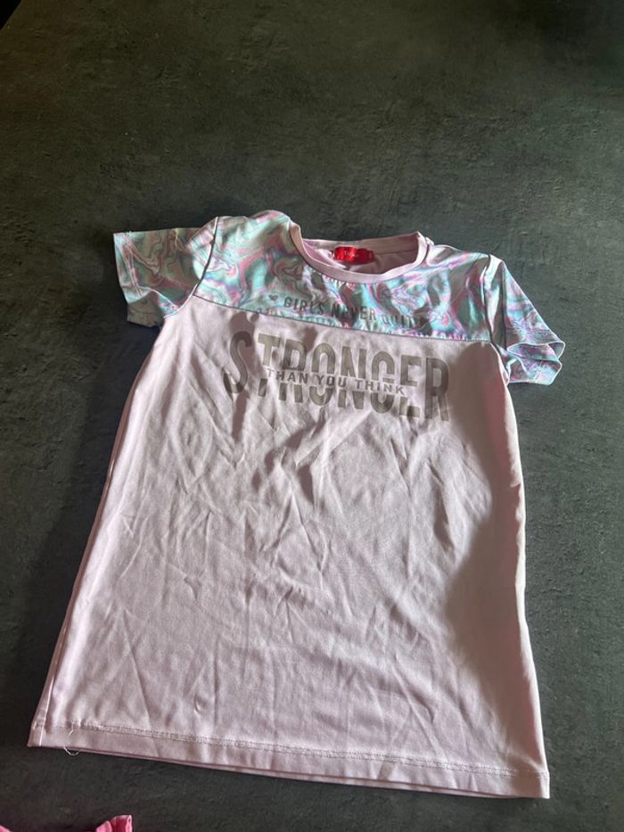 Lot de t-shirts - photo numéro 5