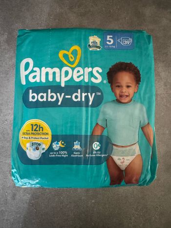 Couche Pampers taille 5