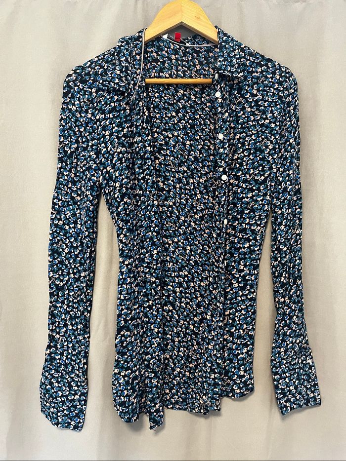 Chemise fleurie