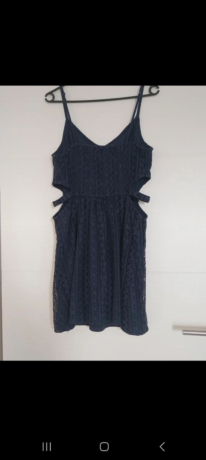 Robe échancrée sur les côtés,  T40 - photo numéro 2