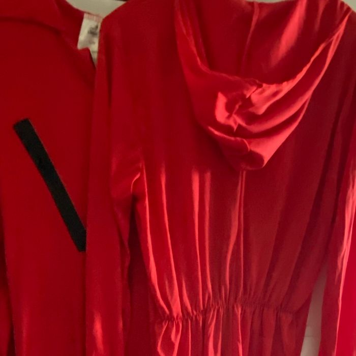 Lot de 2 déguisement et accessoires Casa Del Papel