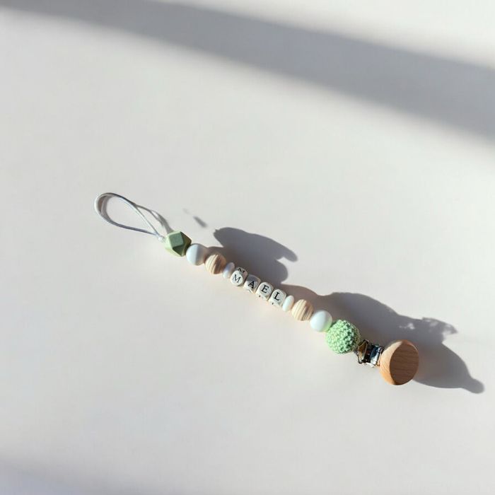 Attache tétine personnalisé