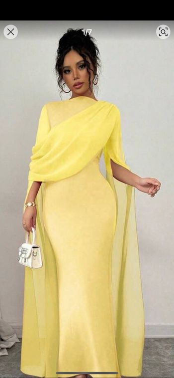 Robe,  longue jaune