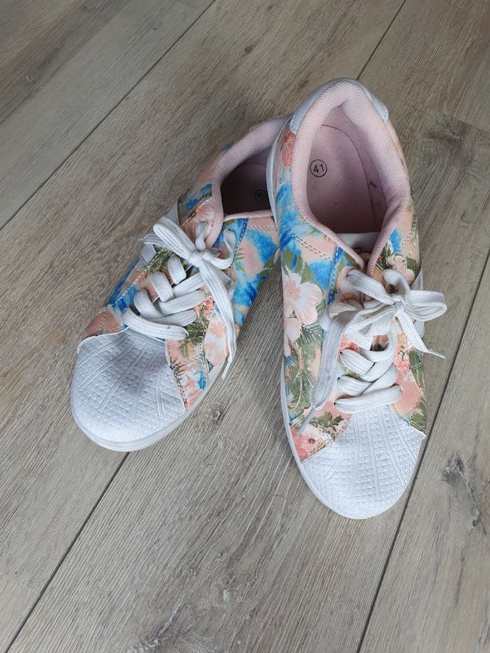 Baskets fleurs - photo numéro 2