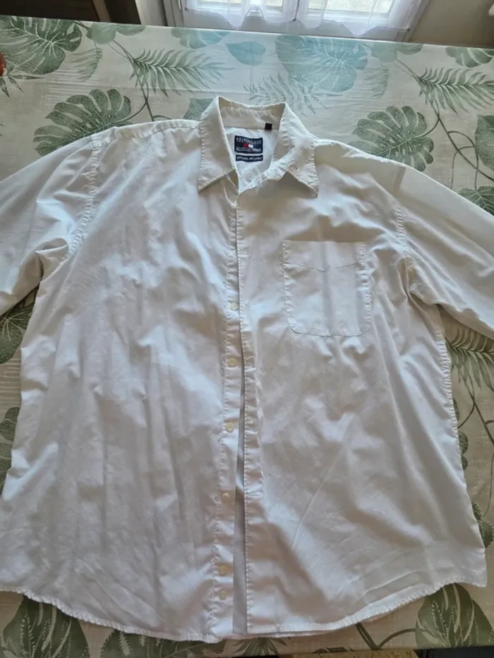 Chemise blanche - photo numéro 2