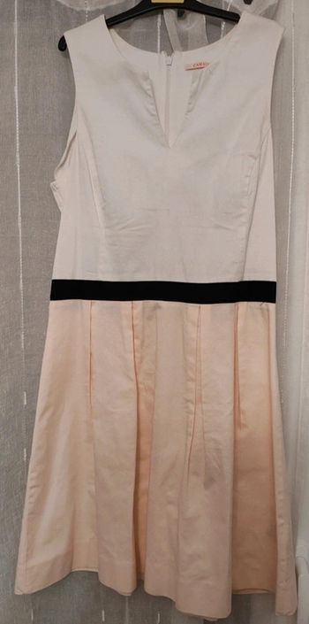 Robe blanche et rose - 42