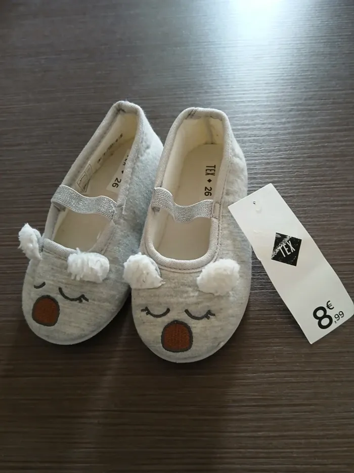 Chaussons fille koala 26