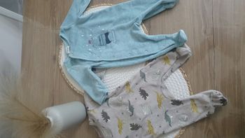 Lot 3 pyjamas