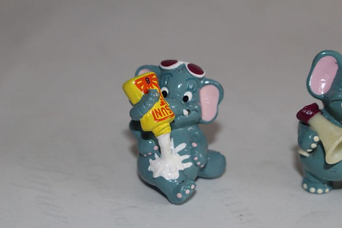 Kinder Surprise Elephants Beach 1995 Figurines Miniatures - photo numéro 2