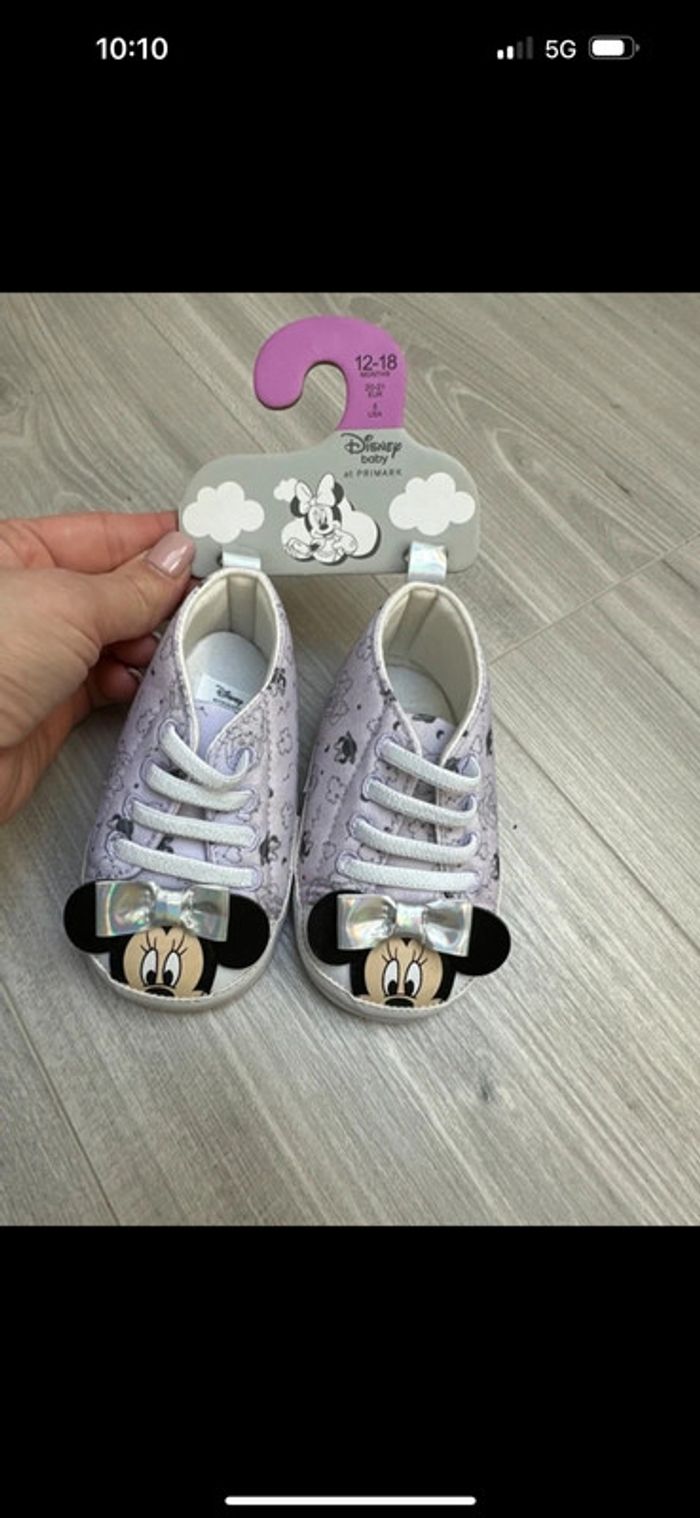 Chaussures bébé fille Minnie 20-21 neuves avec étiquette - photo numéro 2