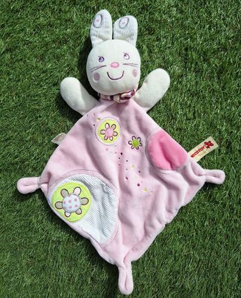 DOUDOU PLAT LAPIN ROSE / FLEURS - NICOTOY