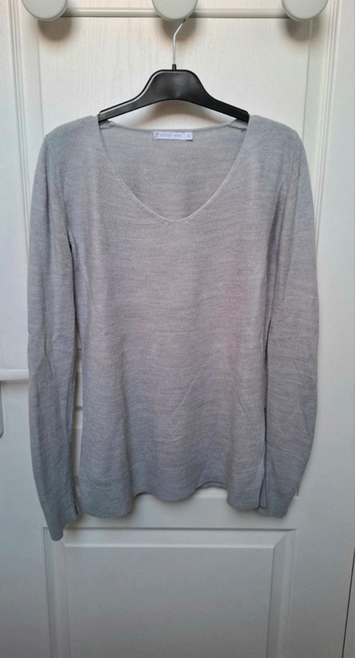 Pull fin gris à col V Gémo taille S