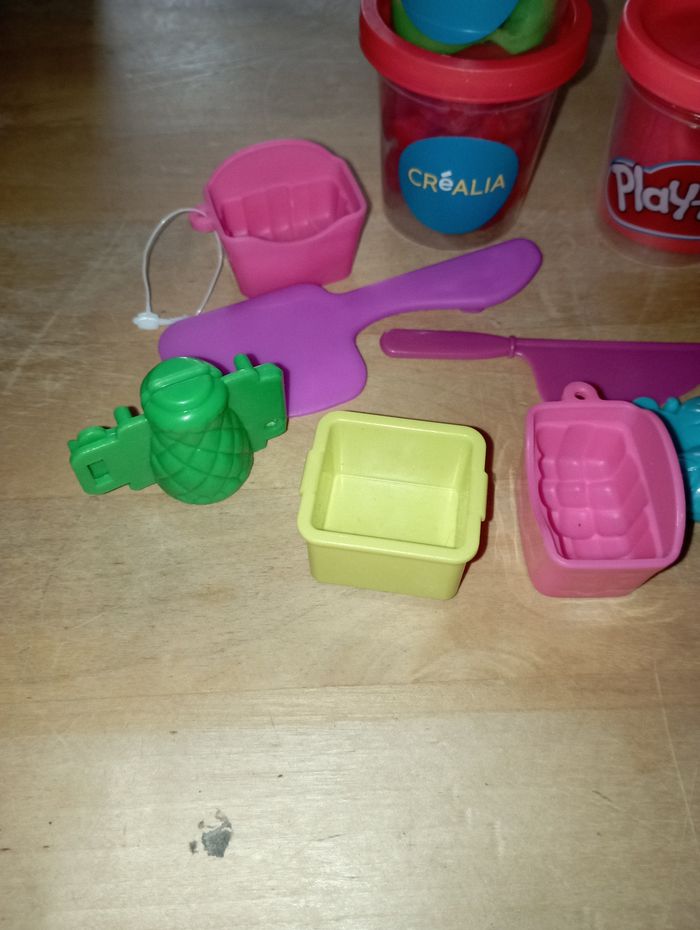 Lot pâtes à modeler - photo numéro 2