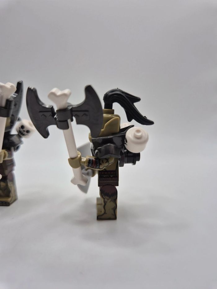 Figurines type lego 2 soldats / chefs orcs World Of Warcraft - photo numéro 3