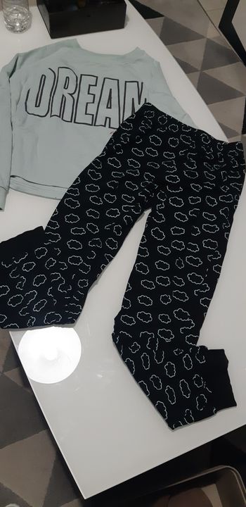 Pyjama taille 12 ans
