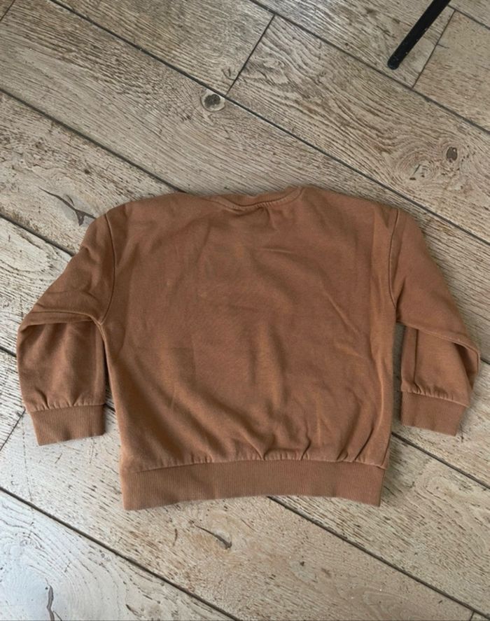 Pull sweat Mickey 5 ans - photo numéro 4