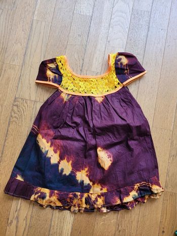 Une jolie robe artisanale made in Cameroun