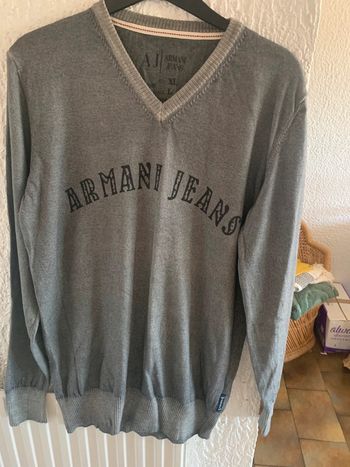 Pull armani jean