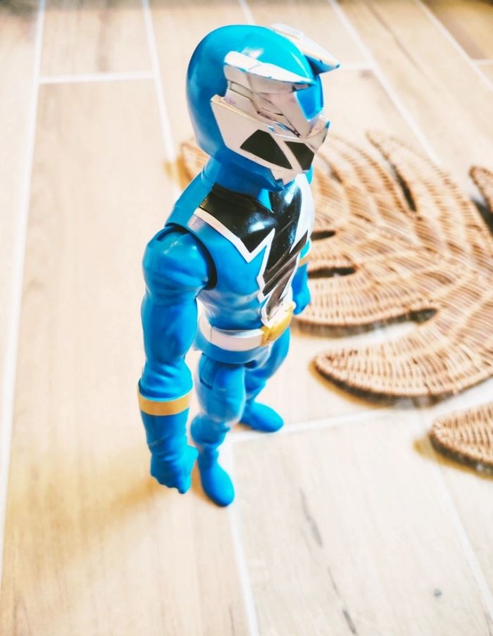 🙅Power rangers dino fury - Figurine du ranger bleu - marque Hasbro - photo numéro 4
