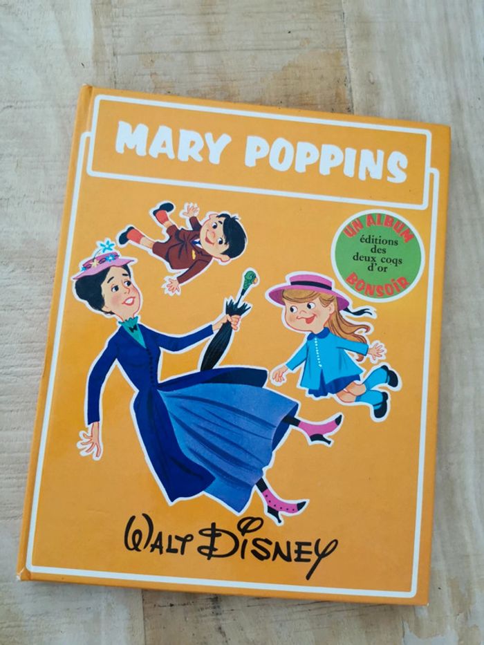 Lots de livres - photo numéro 2