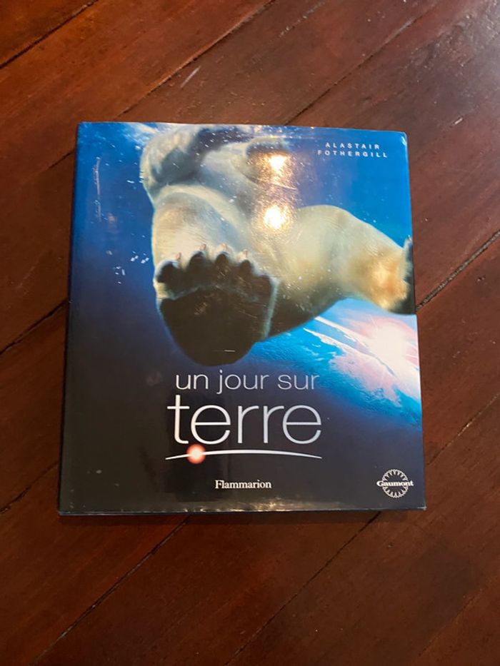Livre un jour sur terre