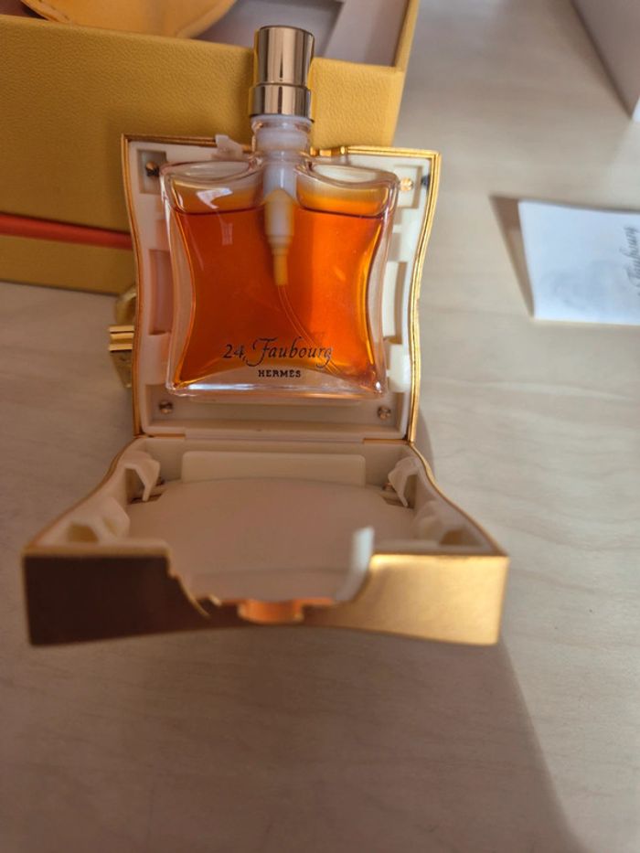 Parfum bijou Hermès 24 faubourg vintage - photo numéro 11